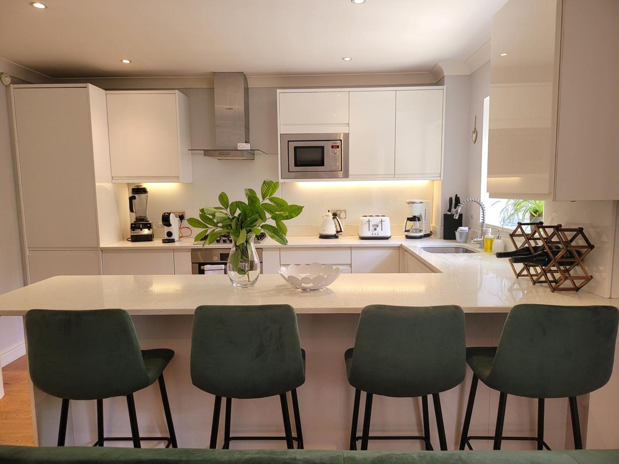 לונדון Three Bedroom Apartment By Beautiful Park מראה חיצוני תמונה